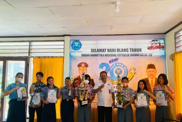 Penyerahan Hadiah Lomba Film Pendek War On Drugs Indonesia Bersinar
